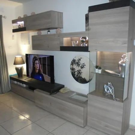 70 Las Brisas Lejlighed